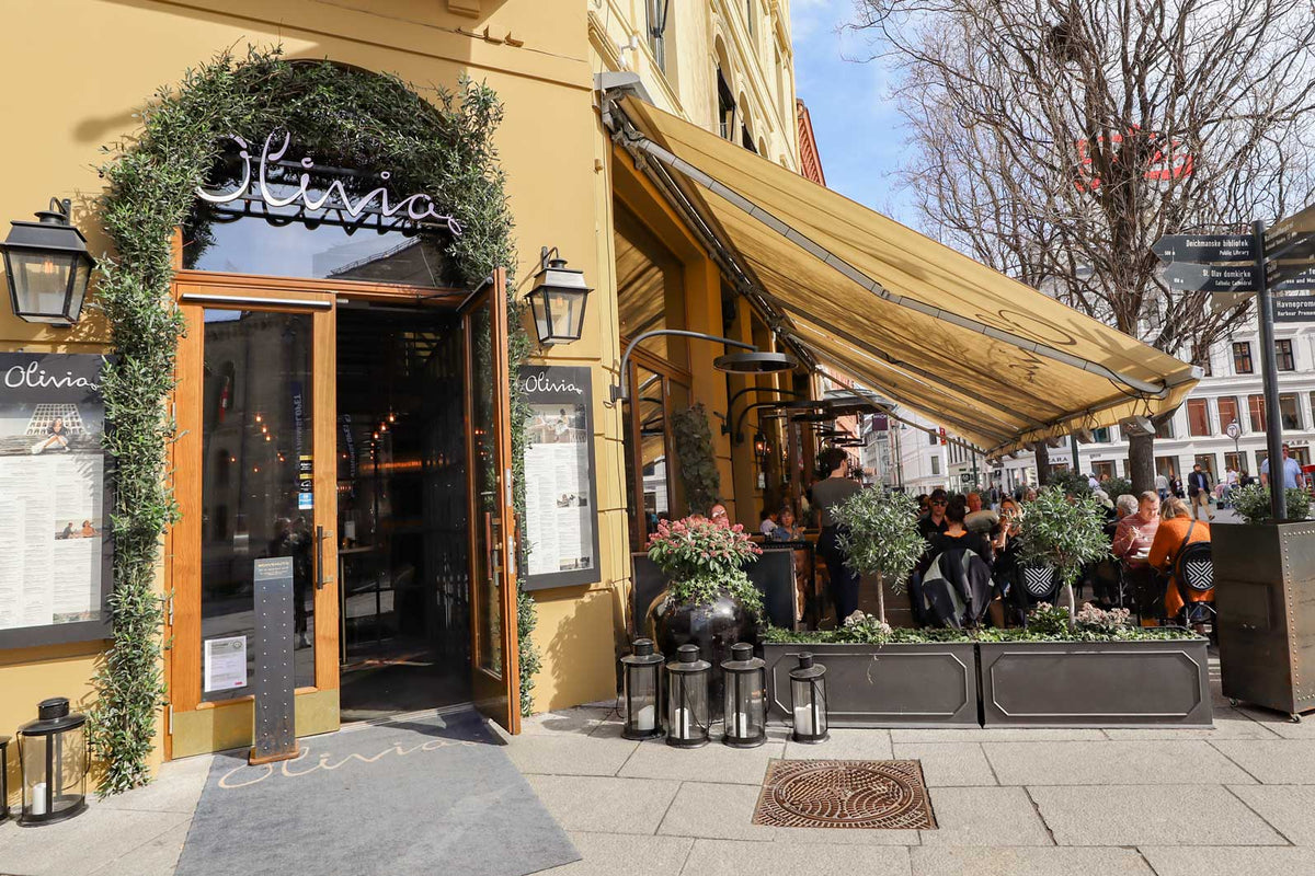 Bromic Eclipse Wall Mount Pole