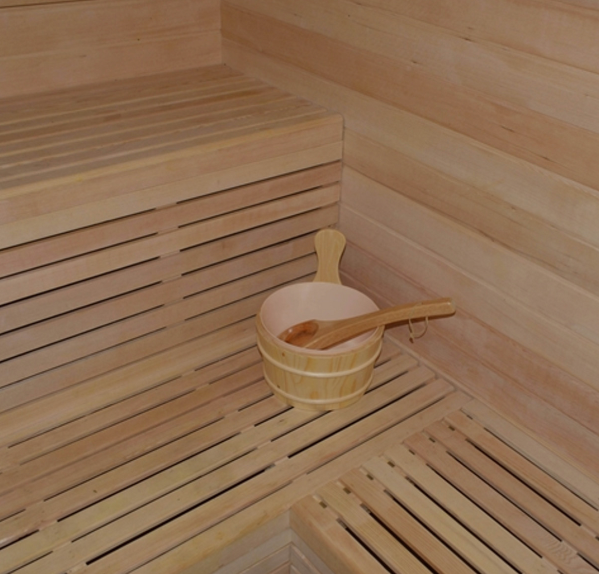 ALEKO Canadian Hemlock 6 Person Outdoor and Indoor Wet Dry Sauna