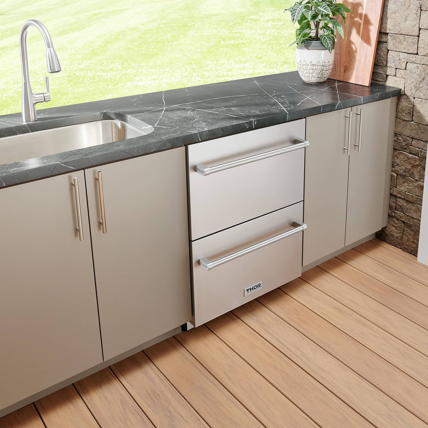 Outdoor Kitchen Sink Cabinet in Stainless Steel - THOR Kitchen